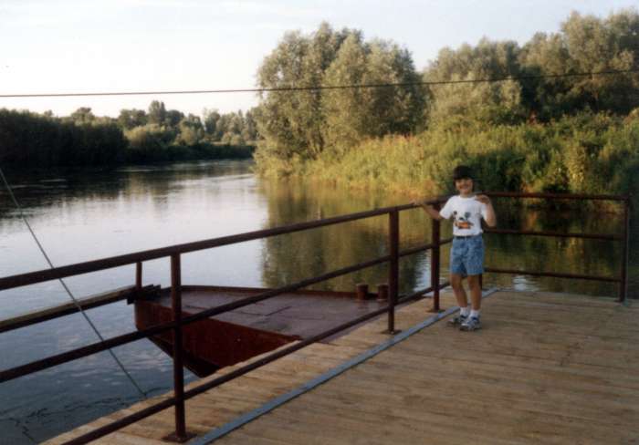Murakeresztúr 09 - 1995. júl. Komp határnyitás a Murán.jpg